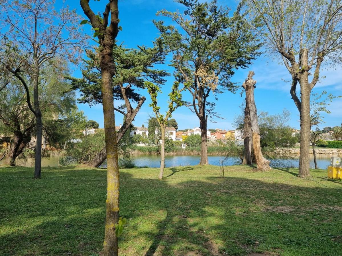 Vila Bungalow Nomad Felicitat L' Escala Exteriér fotografie